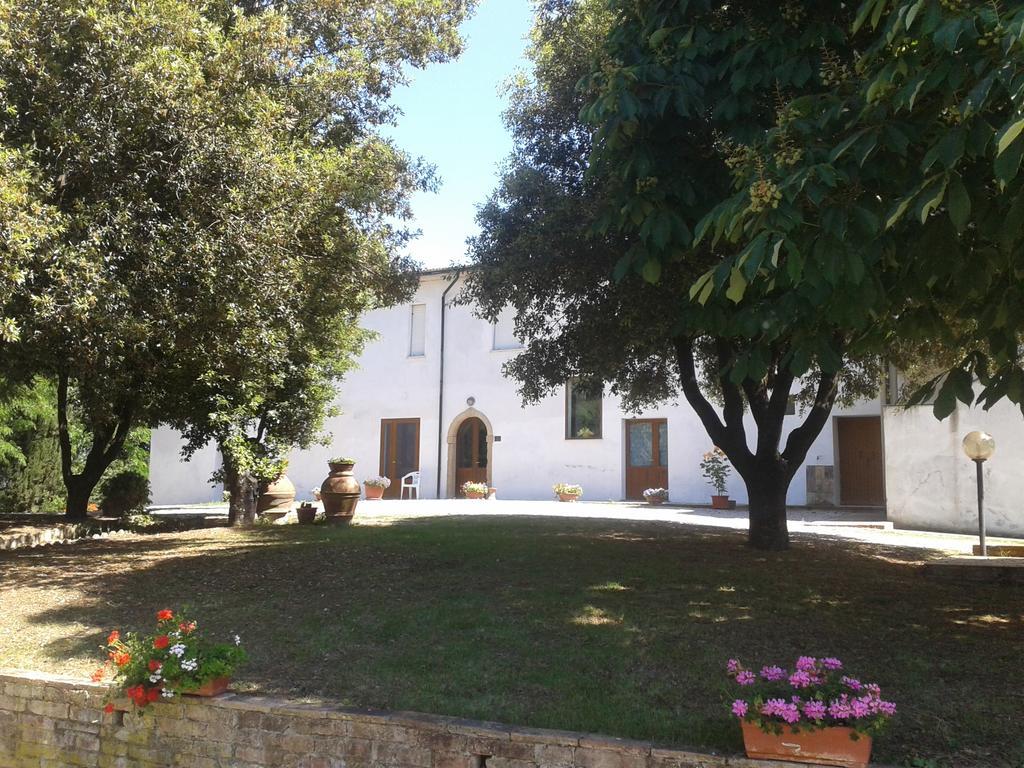 Agriturismo Santa Chiara Pomarance Exteriér fotografie