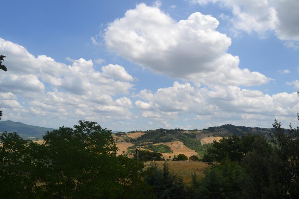 Agriturismo Santa Chiara Pomarance Exteriér fotografie